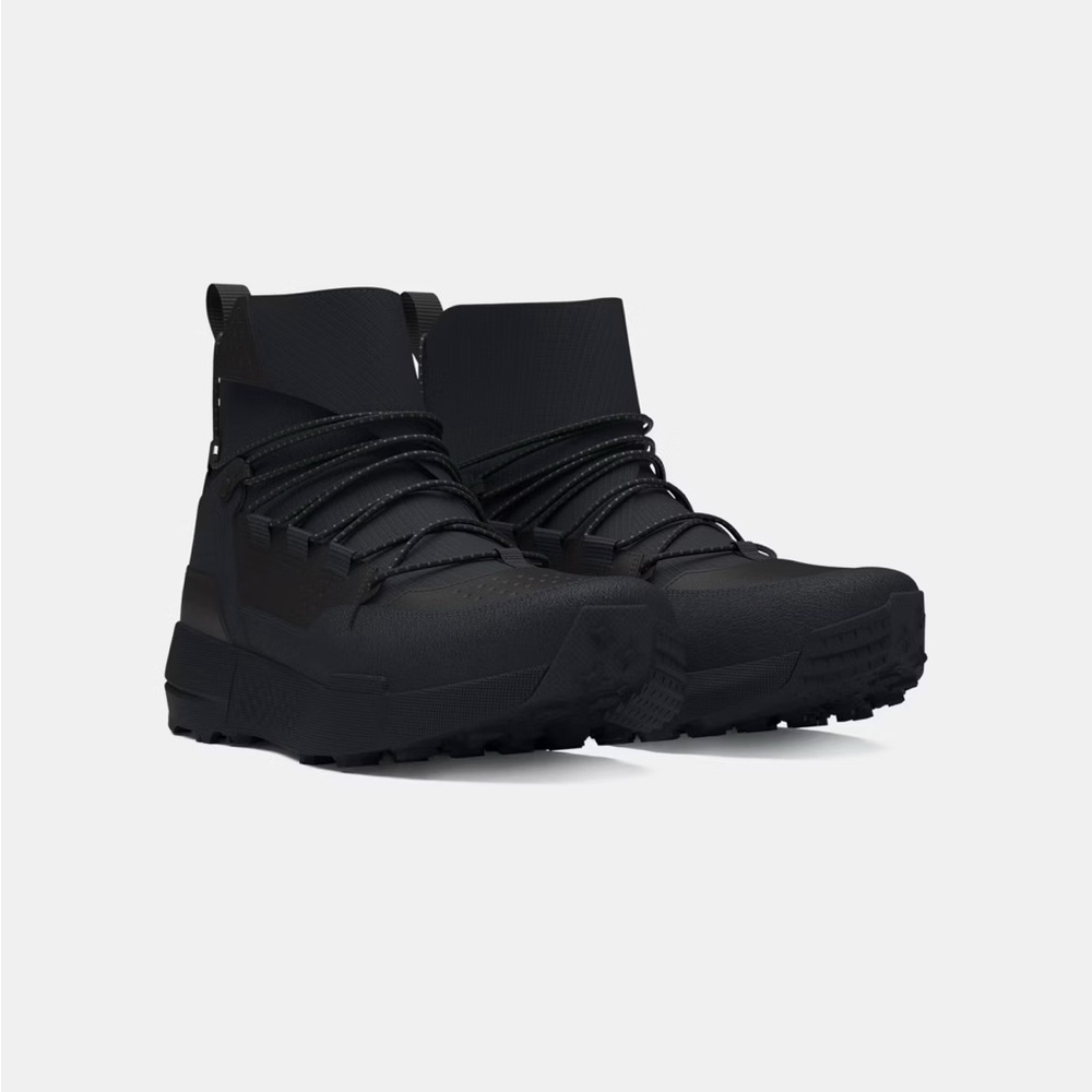 NWT Under Armour Charged Loadout Trek waterproof boots/sneakers